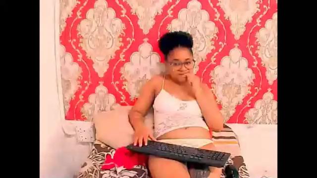 Image 6 of indianplaygirl4u2luv Stream on Chaturbate on 19 months ago