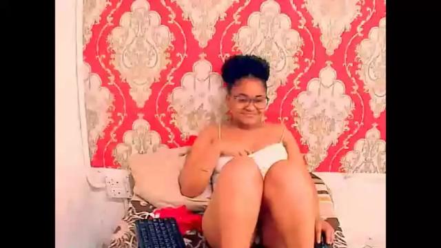 Image 8 of indianplaygirl4u2luv Stream on Chaturbate on 19 months ago