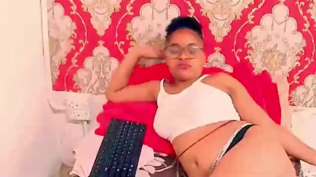 Image 6 of indianplaygirl4u2luv Stream on Chaturbate on 18 months ago