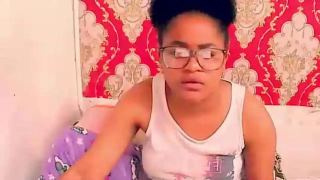 Image 7 of indianplaygirl4u2luv Stream on Chaturbate on 18 months ago