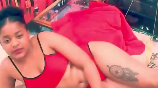 Image 7 of indianplaygirl4u2luv Stream on Chaturbate on 18 months ago