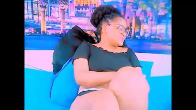 Image 8 of indianplaygirl4u2luv Stream on Chaturbate on 18 months ago