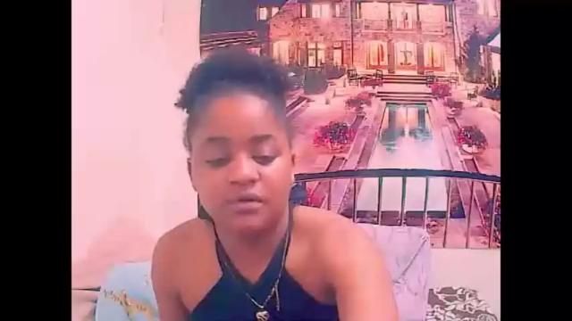 Image 2 of indianplaygirl4u2luv Stream on Chaturbate on 17 months ago