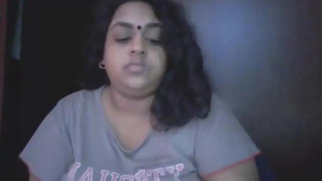 Image 7 of indianpooja1027 Stream on Chaturbate on 9 months ago