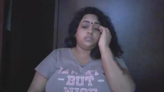 Image 8 of indianpooja1027 Stream on Chaturbate on 9 months ago