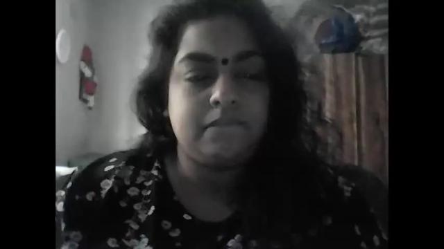 Image 3 of indianpooja1027 Stream on Chaturbate on 7 months ago