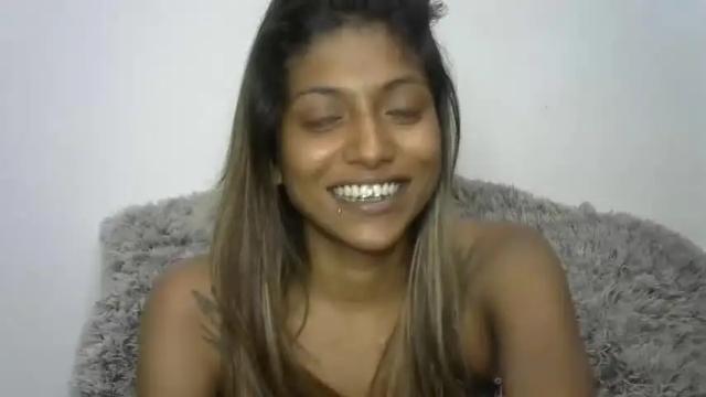 Image 6 of indianqtpie6 Stream on Chaturbate on 15 months ago