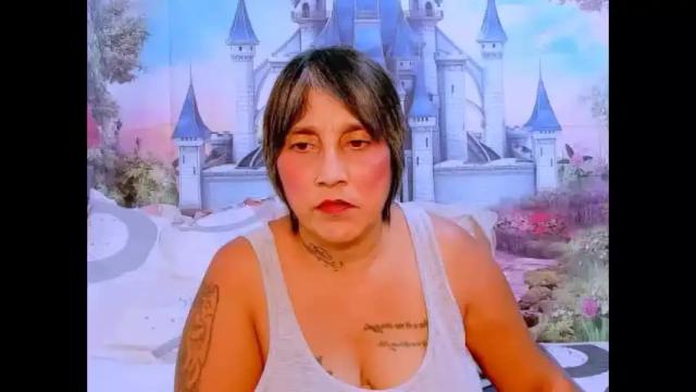 Image 2 of indianroxy07 Stream on Chaturbate on 2 months ago