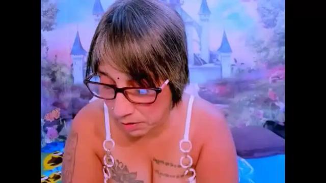 Thumbnail 3, indianroxy07's Stream at Chaturbate, 2 months ago