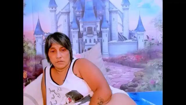 Image 12 of indianroxy07 Stream on Chaturbate on 2 months ago