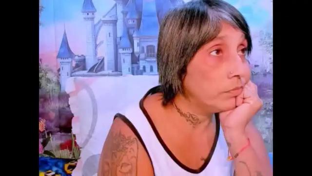 Image 6 of indianroxy07 Stream on Chaturbate on 2 months ago