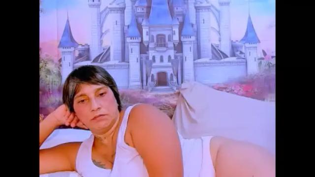 Image 2 of indianroxy07 Stream on Chaturbate on 1 month ago