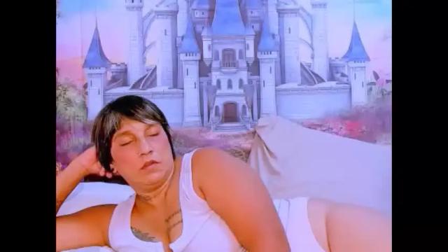 Image 3 of indianroxy07 Stream on Chaturbate on 1 month ago