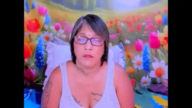 Image 4 of indianroxy07 Stream on Chaturbate on 6 days ago