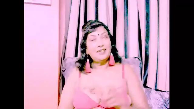 Image 6 of indiansarika65 Stream on Chaturbate on 13 months ago