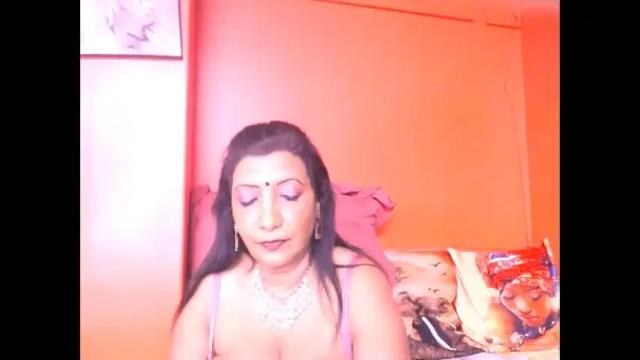 Image 7 of indiansarika65 Stream on Chaturbate on 2 months ago