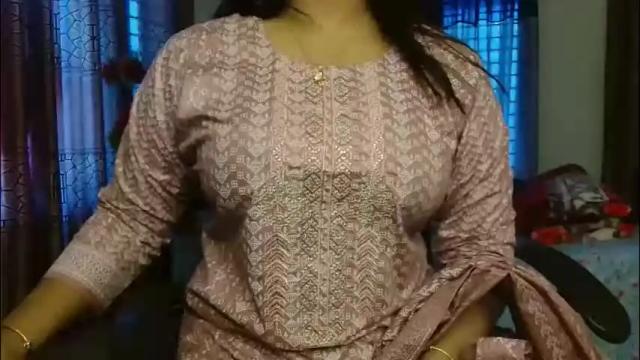 Image 3 of indiantina Stream on Chaturbate on 1 month ago