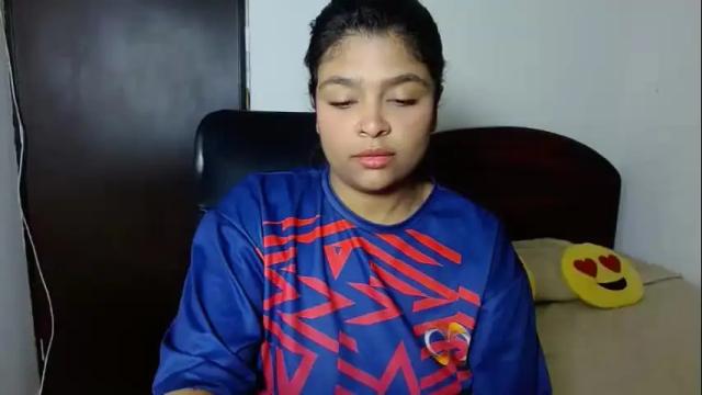 Image 2 of indica_18 Stream on Chaturbate on 1 month ago