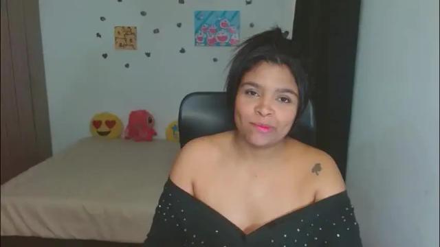 Image 3 of indica_18 Stream on Chaturbate on 1 month ago