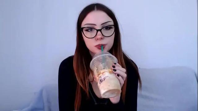 Image 2 of indigoelle Stream on Chaturbate on 17 days ago