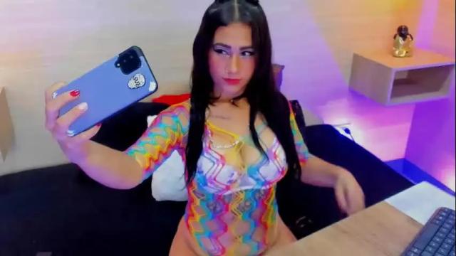 Image 2 of indiraharper Stream on Chaturbate on 22 months ago