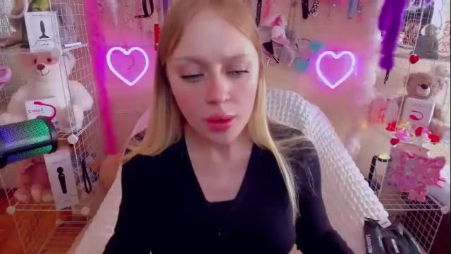 Image 11 of indykally Stream on Chaturbate on 1 month ago