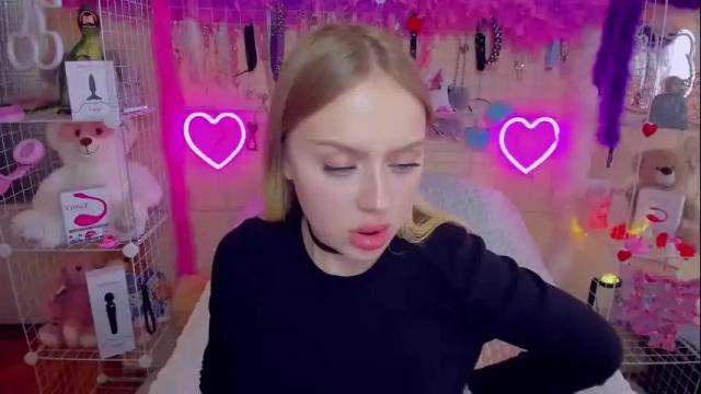 Image 12 of indykally Stream on Chaturbate on 1 month ago
