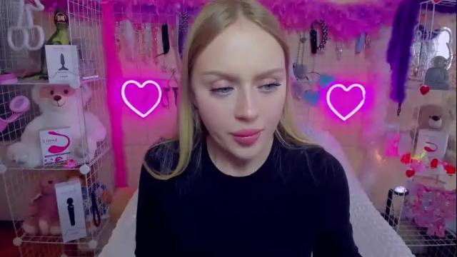 Image 3 of indykally Stream on Chaturbate on 1 month ago