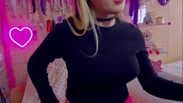 Image 8 of indykally Stream on Chaturbate on 1 month ago