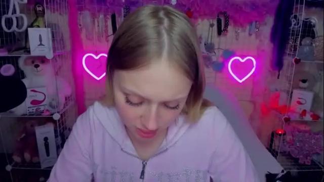 Image 8 of indykally Stream on Chaturbate on 1 month ago