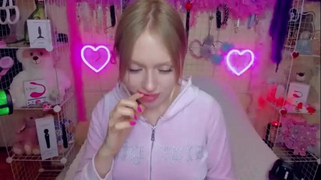 Image 11 of indykally Stream on Chaturbate on 1 month ago
