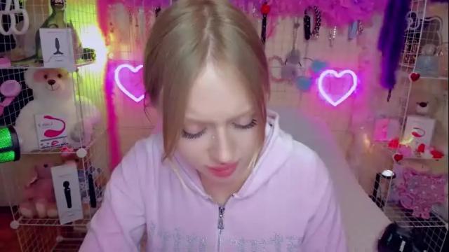 Image 7 of indykally Stream on Chaturbate on 1 month ago