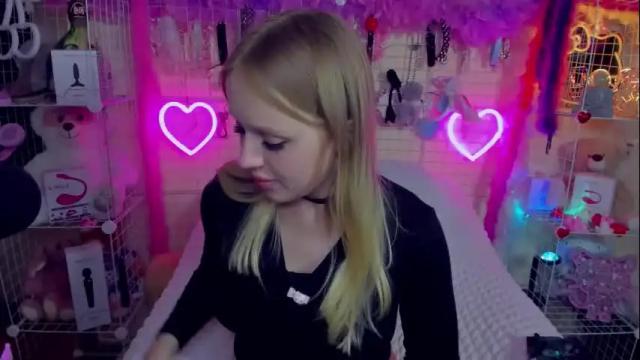 Image 8 of indykally Stream on Chaturbate on 1 month ago