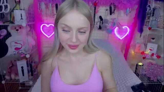 Image 12 of indykally Stream on Chaturbate on 1 month ago