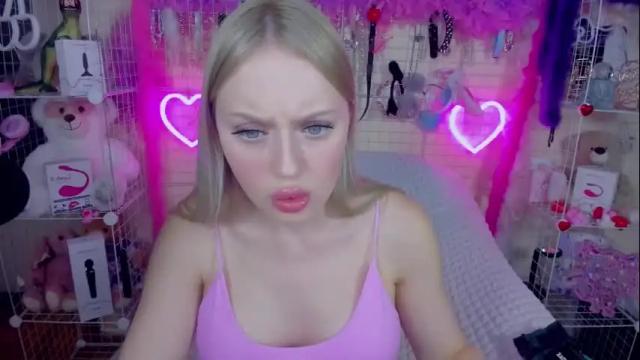 Image 4 of indykally Stream on Chaturbate on 1 month ago