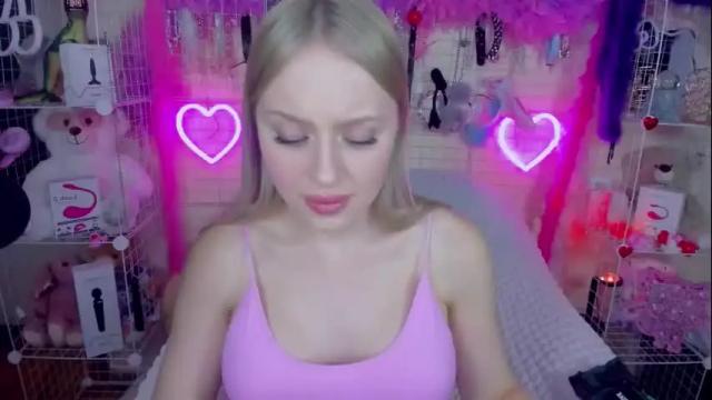 Image 8 of indykally Stream on Chaturbate on 1 month ago