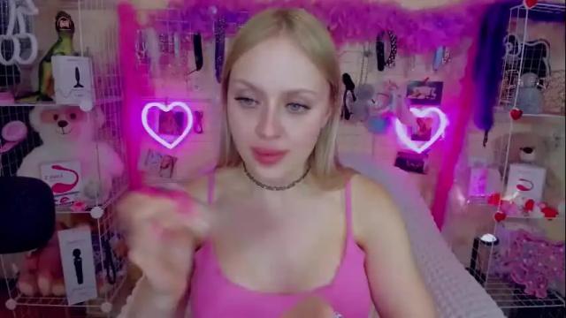 Image 7 of indykally Stream on Chaturbate on 1 month ago