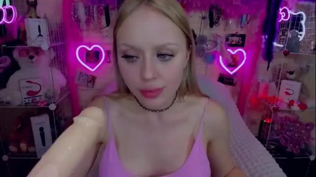 Image 4 of indykally Stream on Chaturbate on 1 month ago