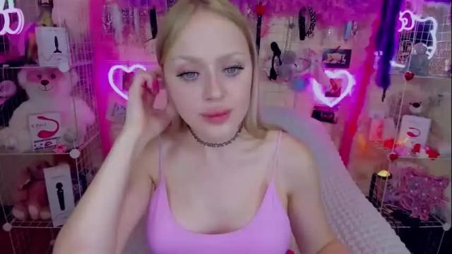 Image 7 of indykally Stream on Chaturbate on 1 month ago