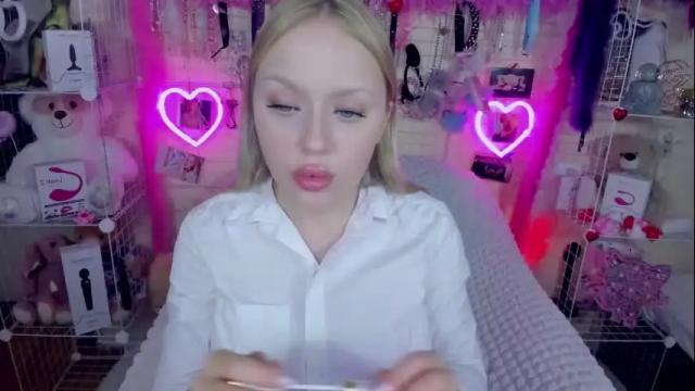 Thumbnail 1, indykally's Stream at Chaturbate, 28 days ago
