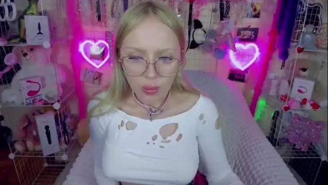 Image 6 of indykally Stream on Chaturbate on 22 days ago