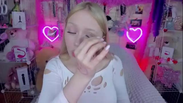 Image 7 of indykally Stream on Chaturbate on 18 days ago