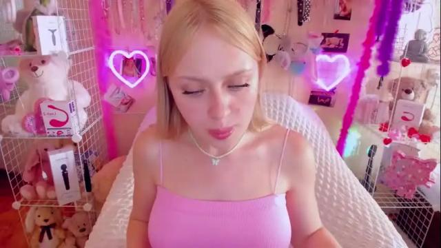 Image 3 of indykally Stream on Chaturbate on 10 days ago
