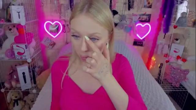 Image 11 of indykally Stream on Chaturbate on 3 days ago