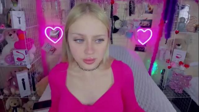 Image 2 of indykally Stream on Chaturbate on 3 days ago