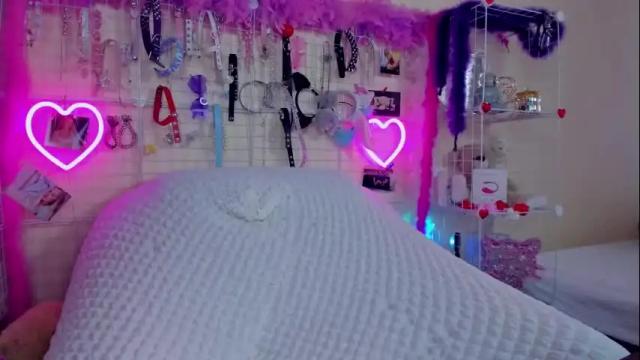 Image 2 of indykally Stream on Chaturbate on 2 days ago