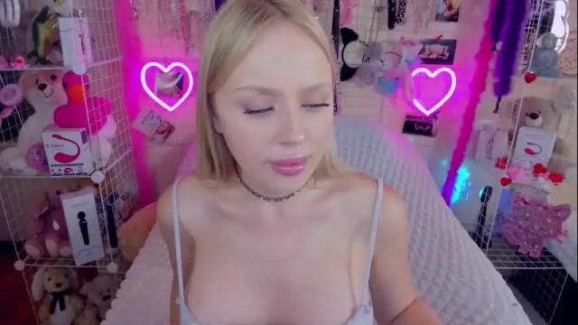 Image 7 of indykally Stream on Chaturbate on 2 days ago