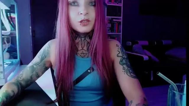 Image 2 of inesdesire Stream on Chaturbate on 1 month ago