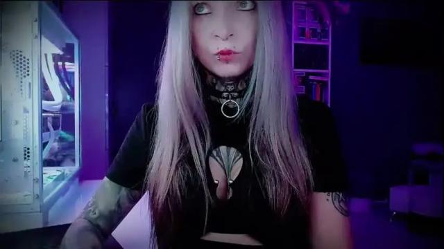 Image 8 of inesdesire Stream on Chaturbate on 24 days ago