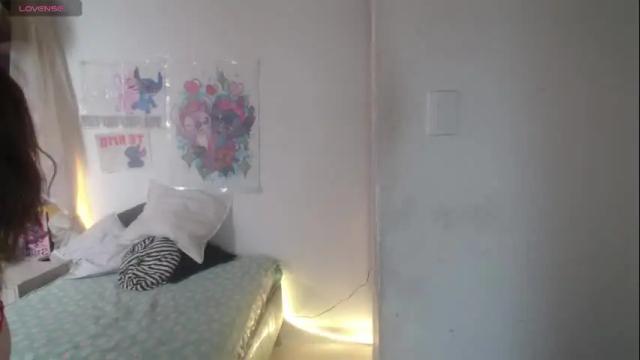Image 10 of ingrid_casas Stream on Chaturbate on 21 days ago